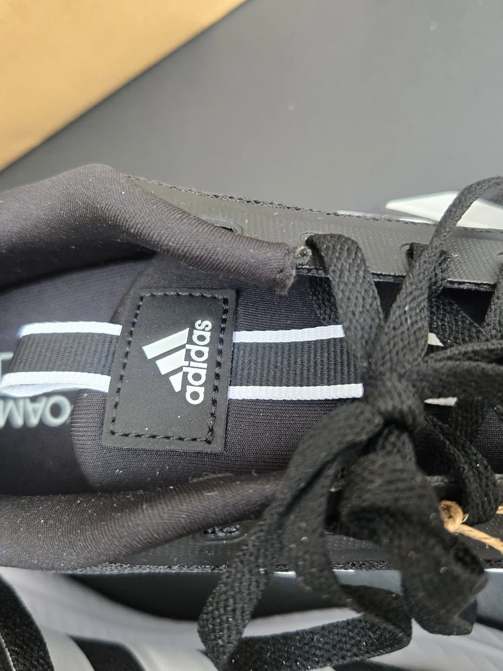 Adidas Men’s Black Running Shoes White Accents Nwt Sz 7 1/2